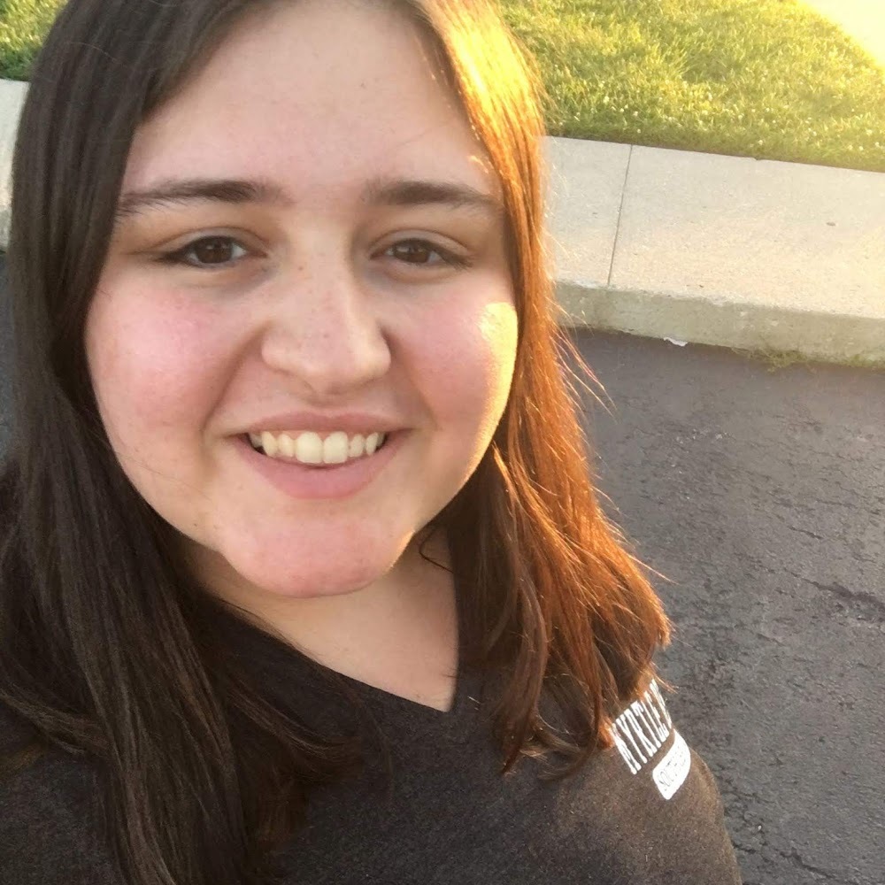 Meet your Posher, Cassie